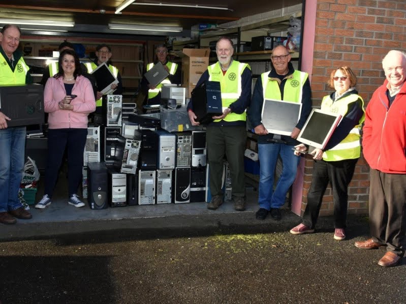 Clitheroe Rotarians send IT equipment over to Africa
