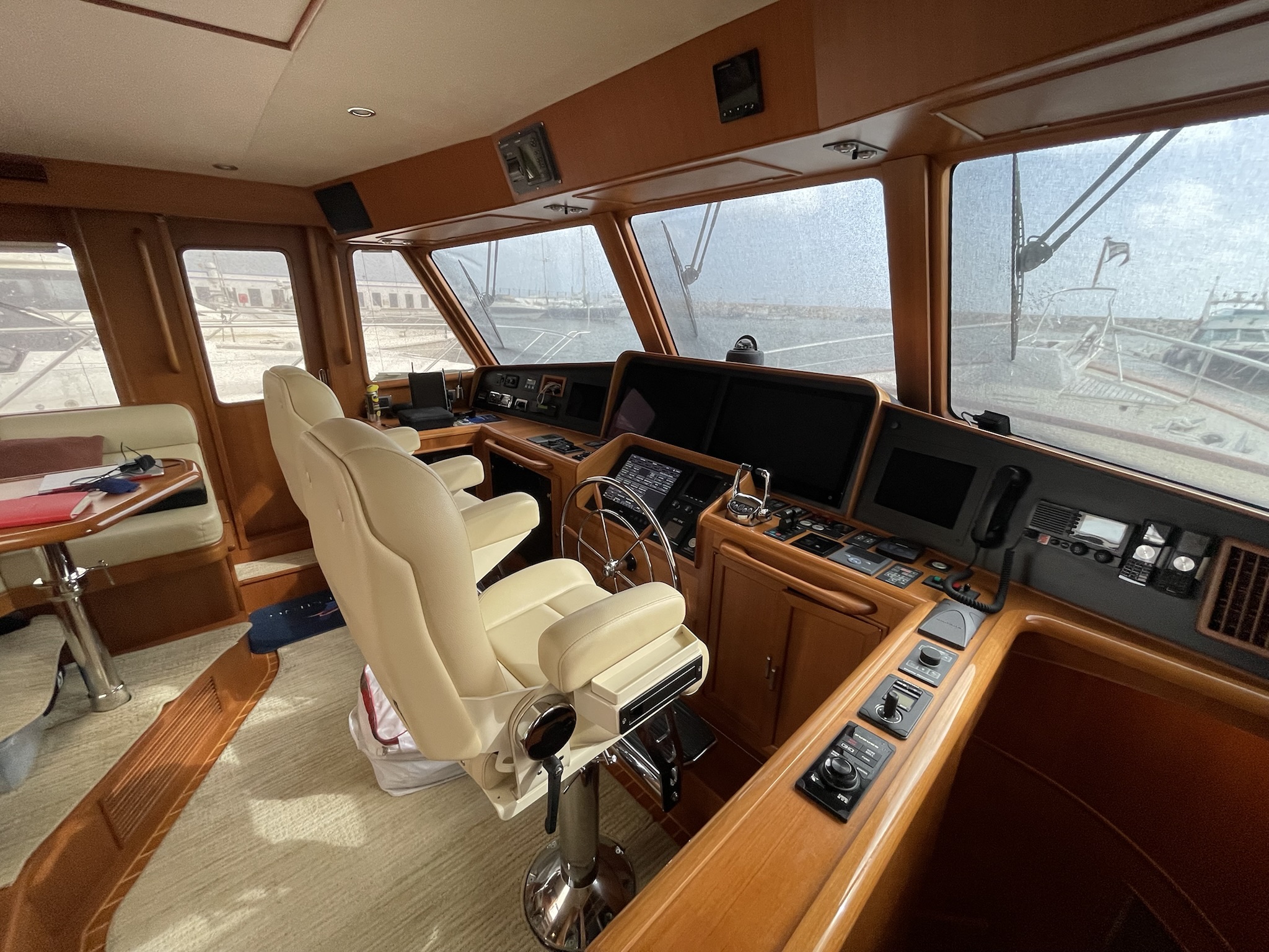 Yacht_IT_Communications_WIFI_Broadband_Bowland_IT