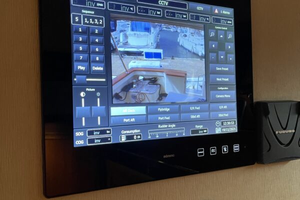 Yacht_Computer_Systems_Fleming58_Bowland_IT